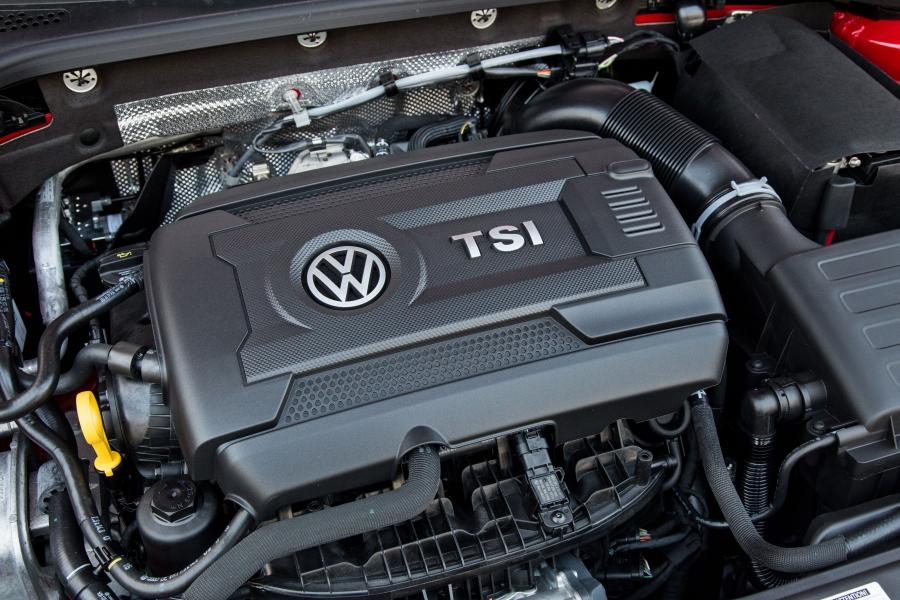  Volkswagen Golf TSI 5-Door 2015 года  (US) (фото 15 из 20)